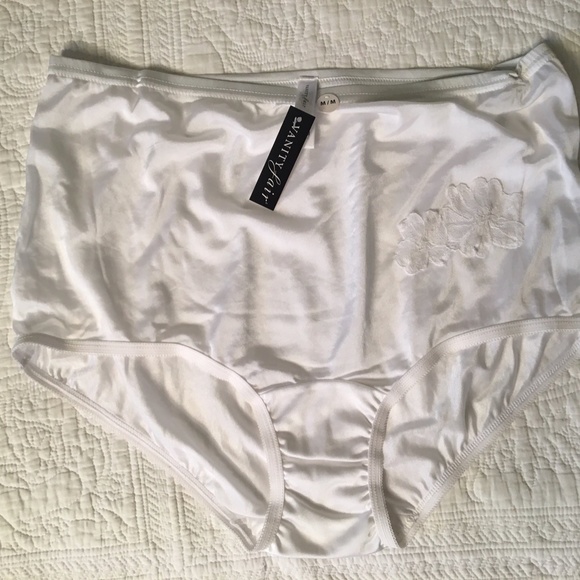 WHITE - Vintage Sears Vanity Fair 100% Nylon Satin Panties. XXL 36" to 42" waist - Picture 1 of 11